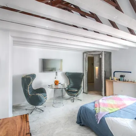 Duplex Junto A Mezquita. *